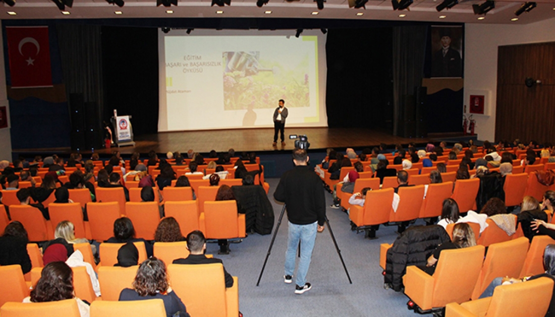 Yazar Ataman, Kdz. Ereğli’de öğretmen ve öğrencilerle bir araya geldi